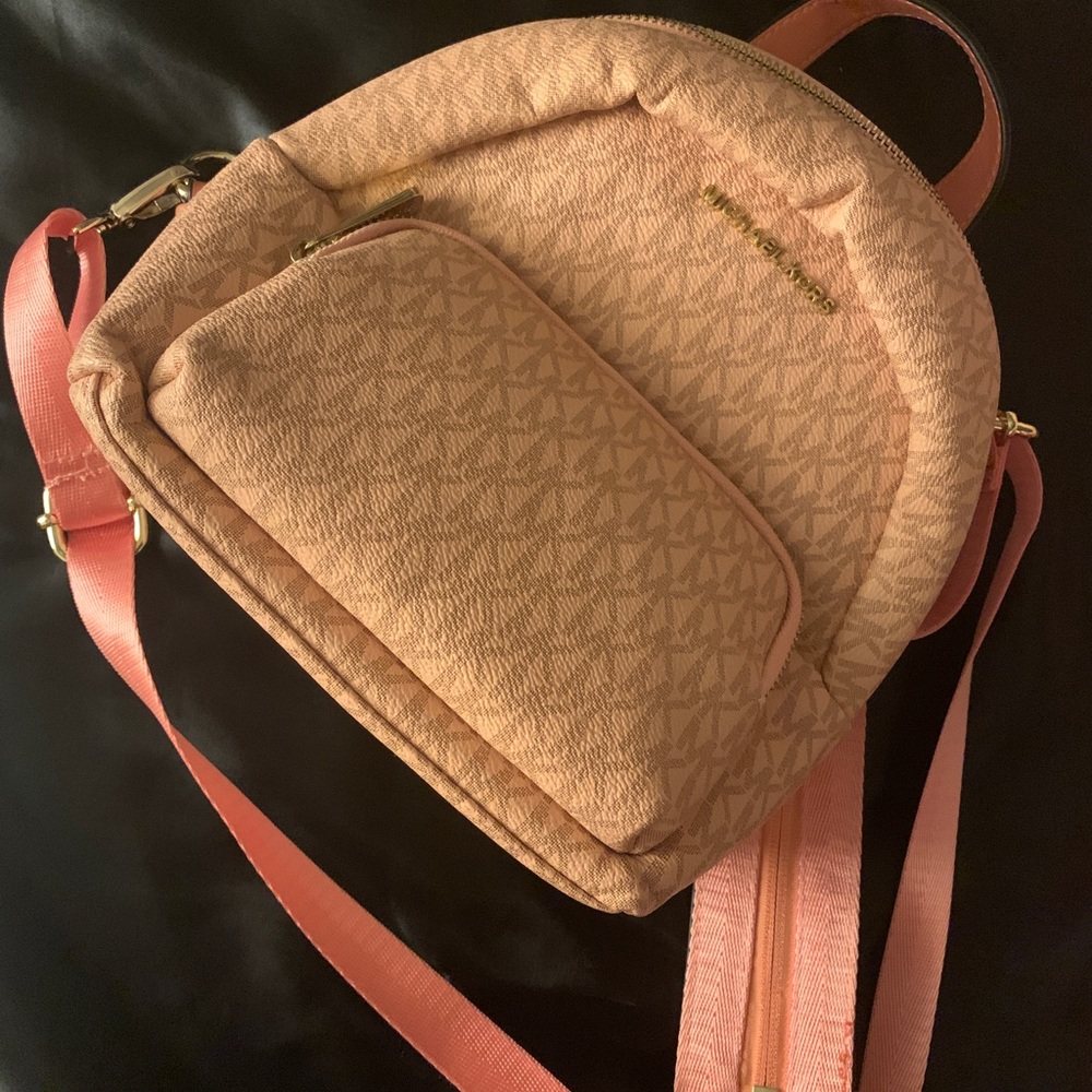 cute small pink backpack never used